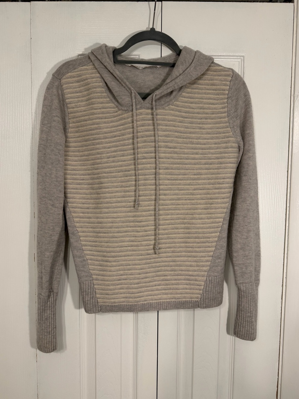 Athleta Merino Wool Hooded Sweater Size M Gray Ivory Striped